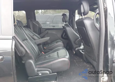 2017 Dodge Grand Caravan Gt z USA, uszkodzony, nr VIN 2C4RDGEG2HR779686